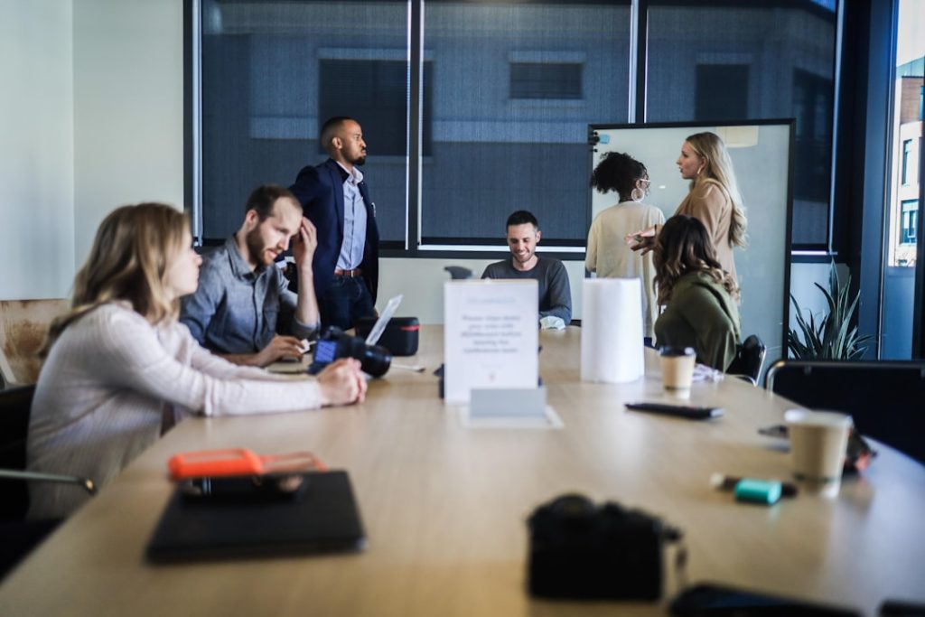 people-sitting-at-the-table-2ppw5glro5i